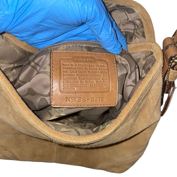 Vintage Coach Soho Signature Suede Crossbody Bag - Picture 6 of 12